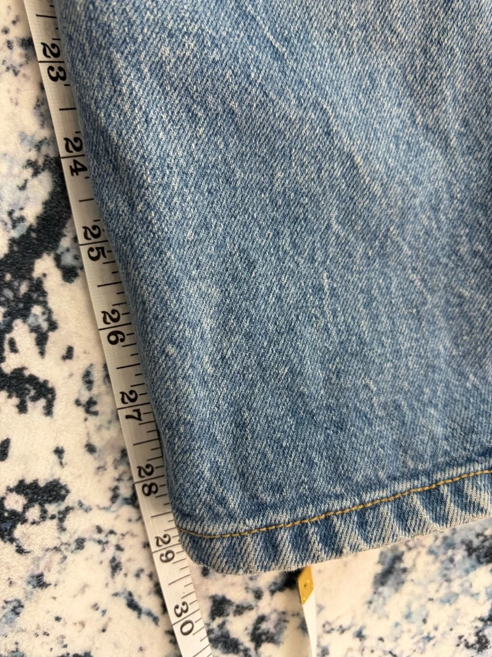 Vintage GUESS USA Baggy Jeans | Light Wash High Rise | 90s Denim- Sz 25 - Picture 6 of 10